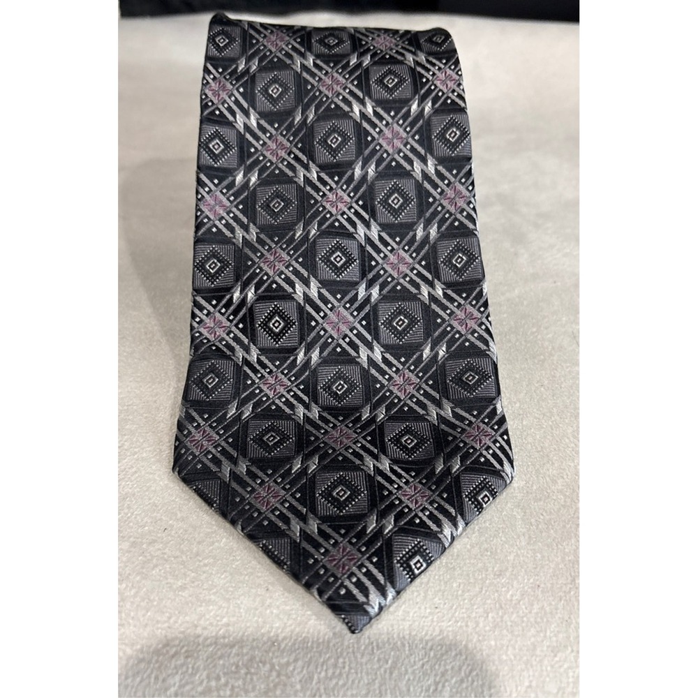 Pronto Uomo Couture‎ Mens Silk Tie Black Silver Purple Geometric Diamond Pattern